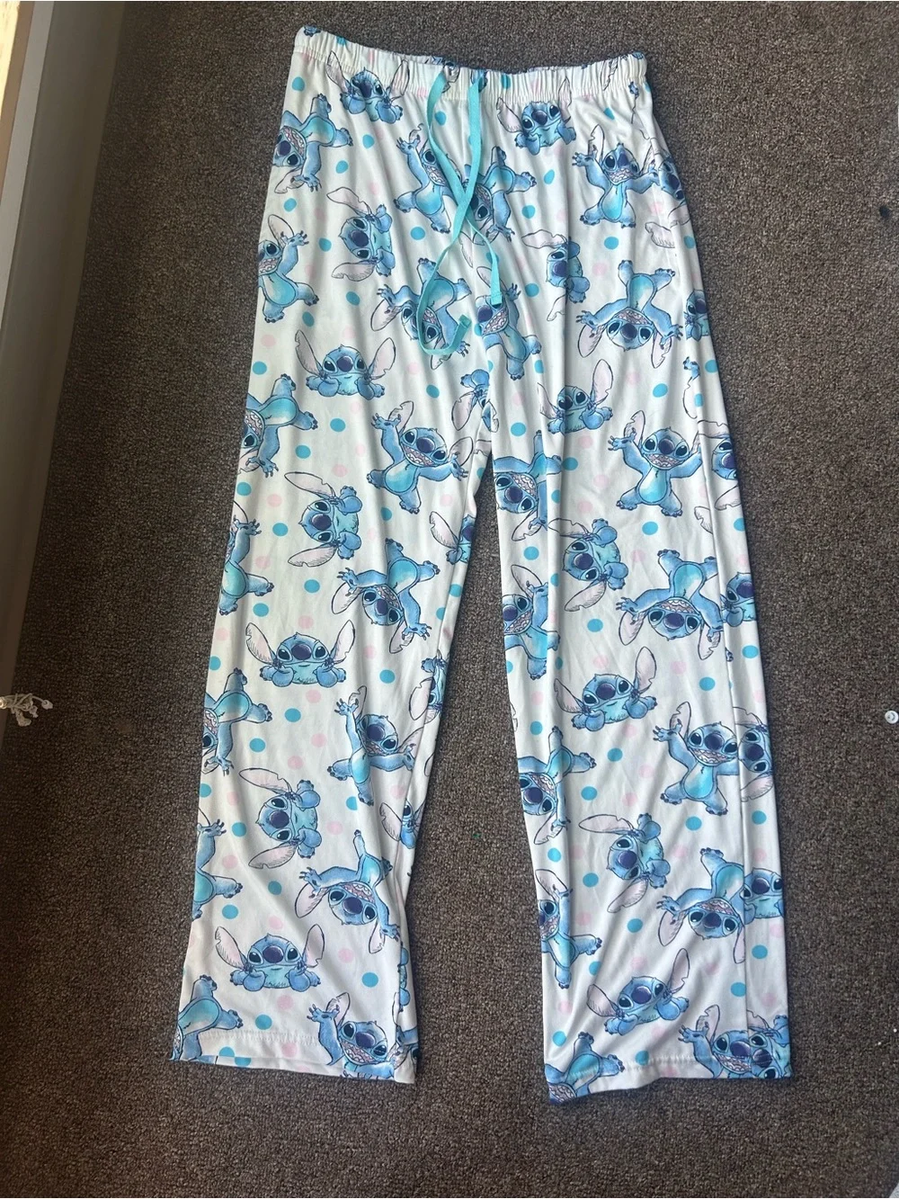 Really cute Polkadot Disney Skitch sweatpants